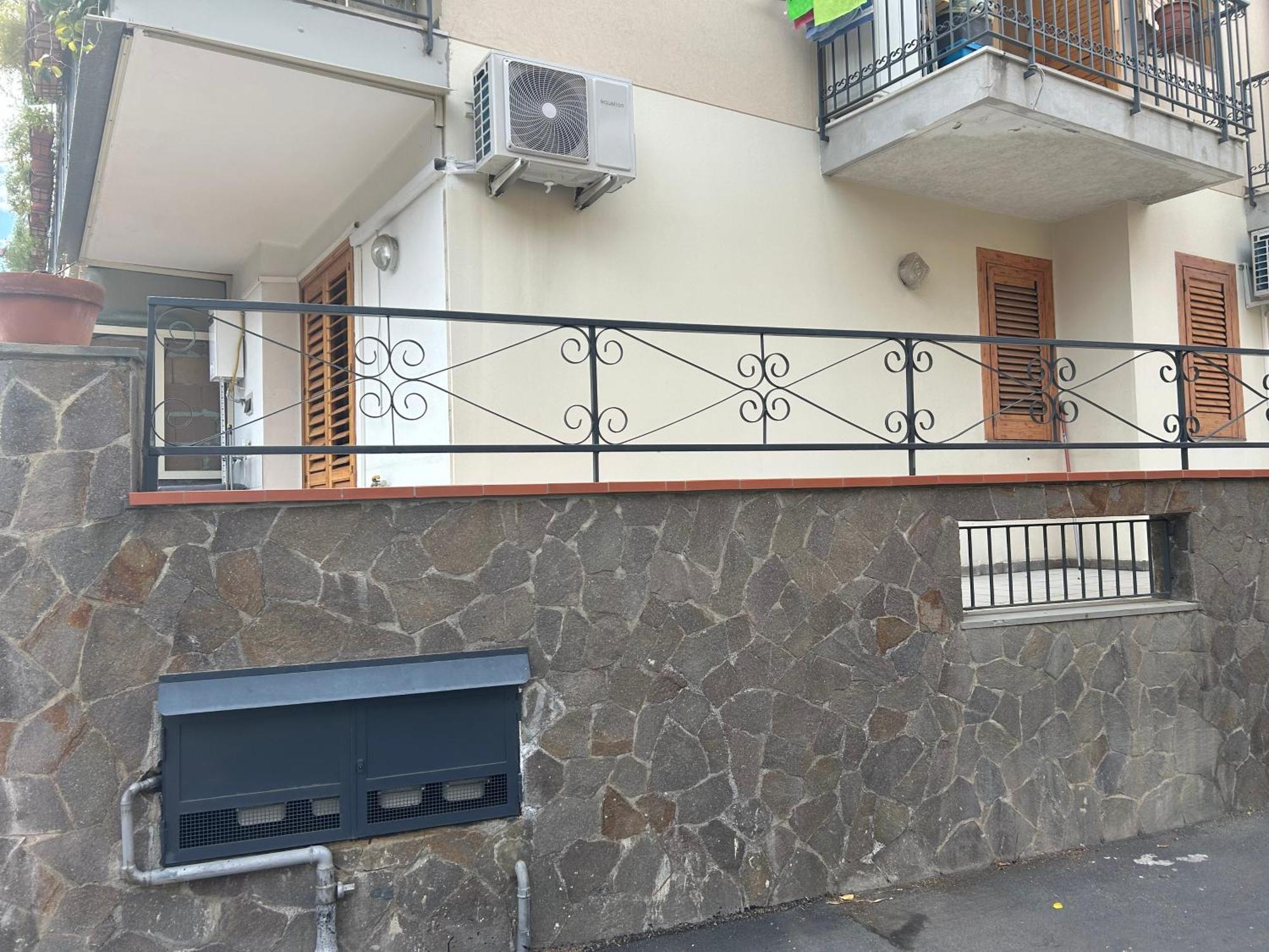 Appartamento Relax - Mare Cannizzaro - Aci Castello Catania Екстер'єр фото